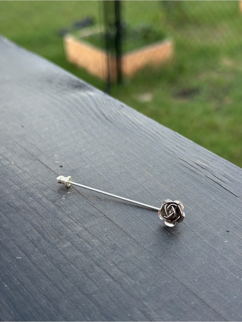 Vintage Rose Stick Pin - Silver Floral Stickpin
